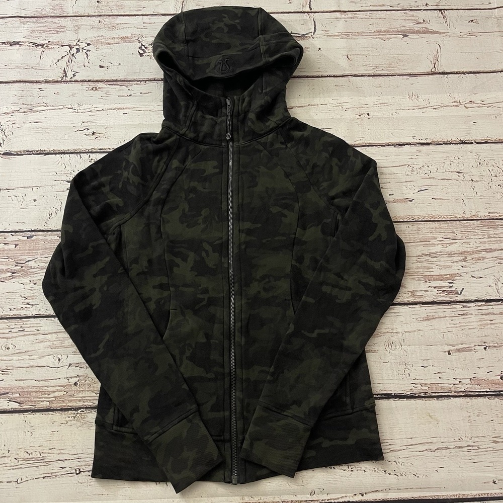 Lululemon Scuba Hoodie Size 8‎ Incognito Camo Gator Green Women's